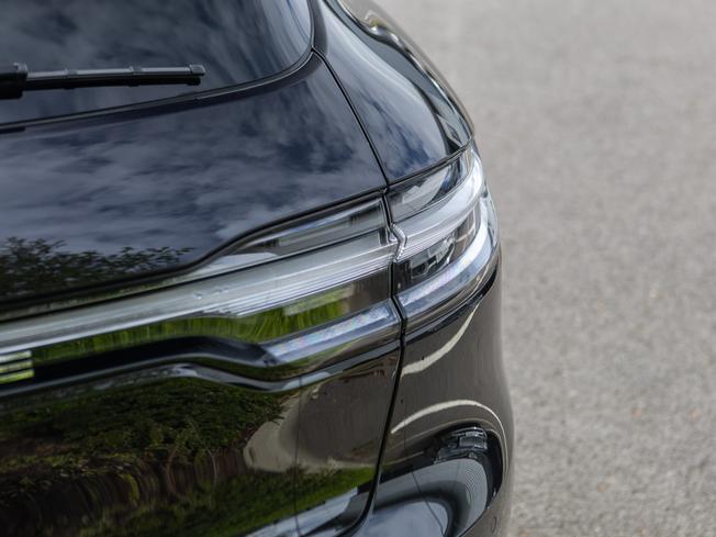 PORSCHE Macan Photo 38