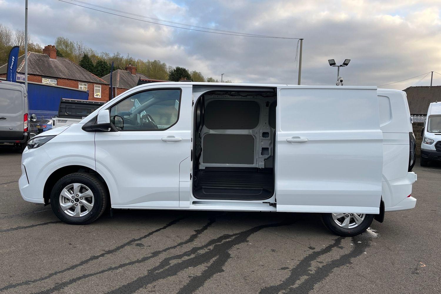 Ford TRANSIT CUSTOM Photo 5