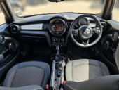 MINI Cooper Photo 4