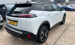 Peugeot 2008 Photo 3