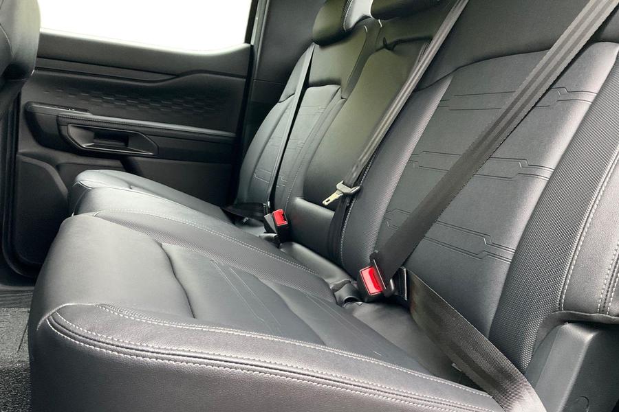 Ford RANGER Photo b975b1c8-7630-4388-b762-18347609473c.jpg