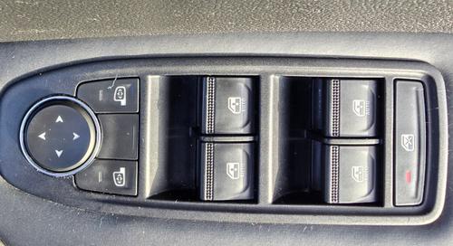 Renault CAPTUR Photo b976b919-ae94-4a4f-98d2-a04da01217a5.jpg