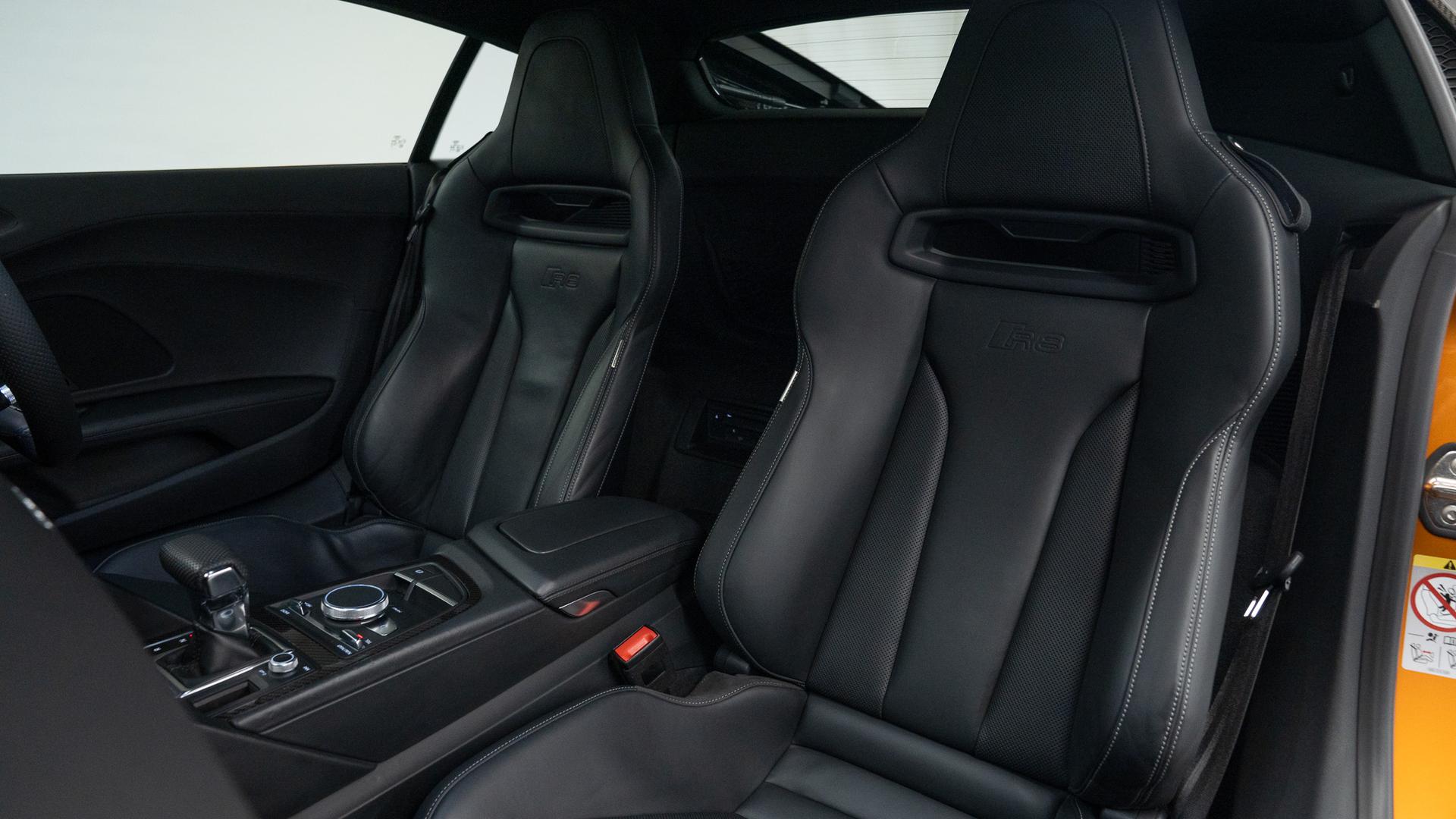 Audi R8 Photo b97b9ed7-93b5-4664-a25c-d99e7087616d.jpg