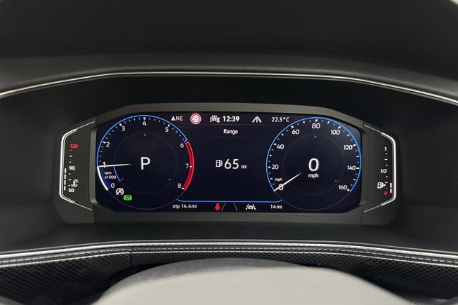 VOLKSWAGEN  T-Cross  Photo 15