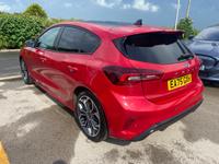 Ford Focus Photo 4