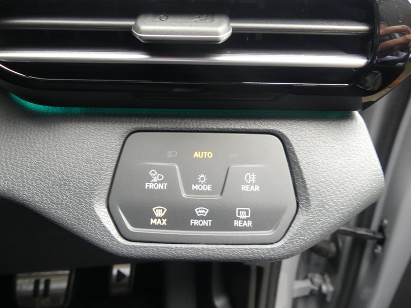 Volkswagen ID.4 Photo b98243c3-e028-4455-accd-2390b9036a22.jpg
