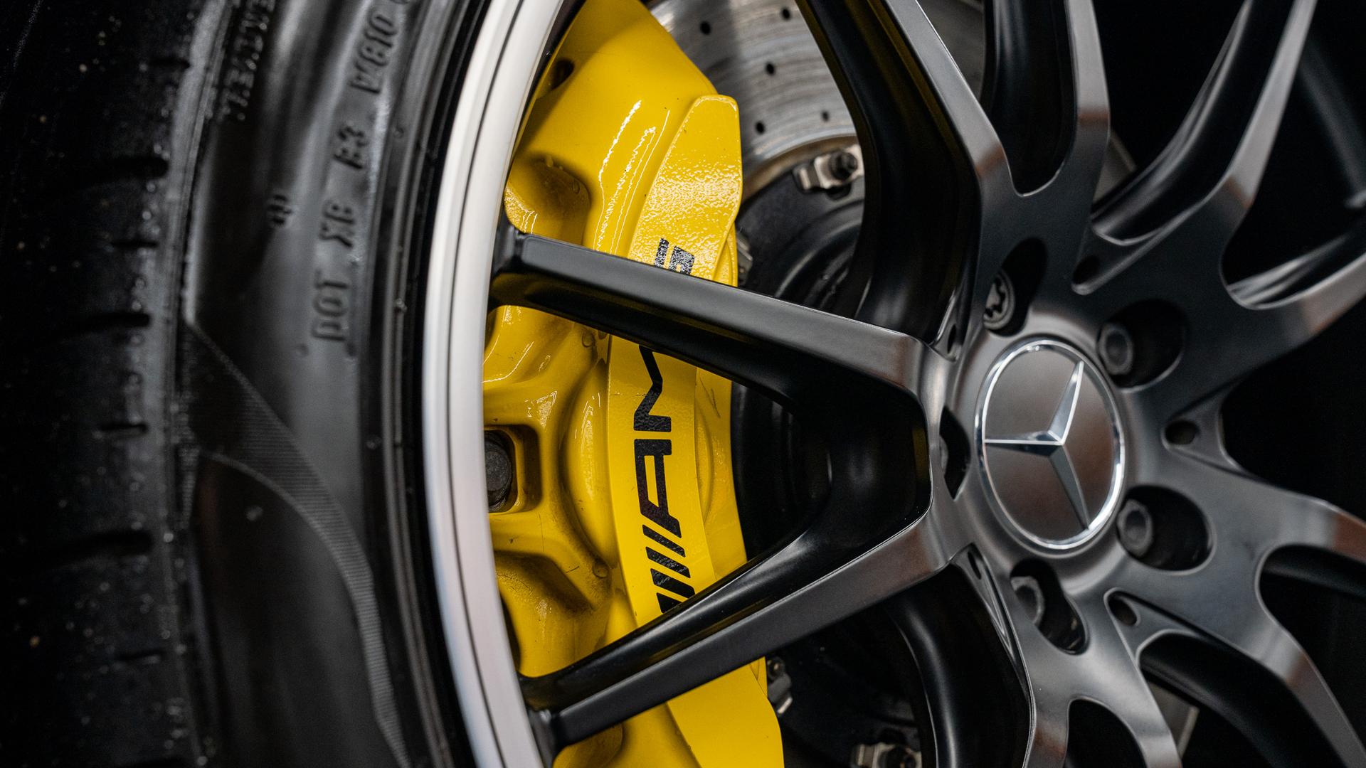 Mercedes-Benz AMG GT Photo b9938ba1-2b90-4fb9-9e79-592de0d8fdd9.jpg