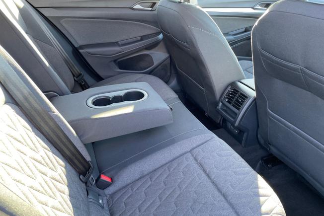 Volkswagen Golf Photo 23