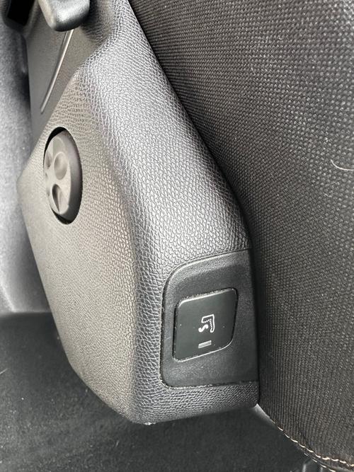 Peugeot 3008 Photo b99d5c7c-3afd-4015-9a11-e22db4e12aa9.jpeg
