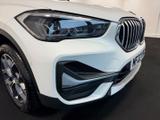 BMW X1 Photo 3