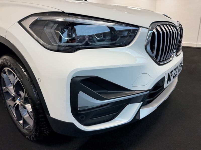 BMW X1 Photo b9c096ec-8885-409d-b68a-8998dde4bb80.jpg