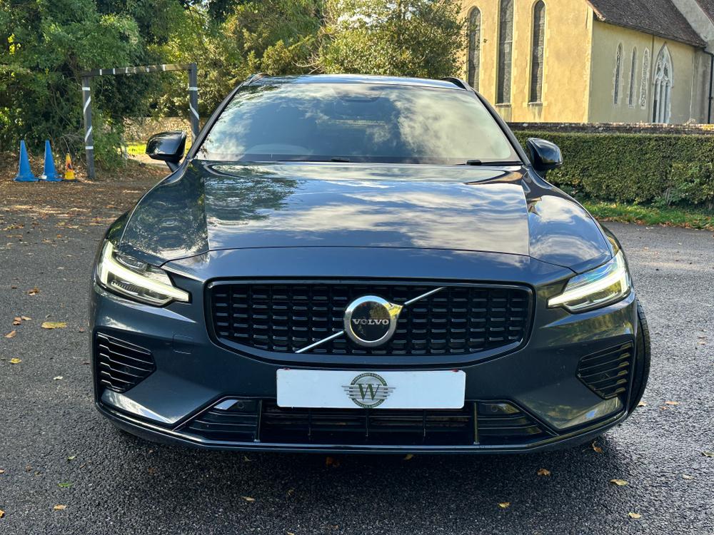 Used Volvo V60 CP72VMO 12