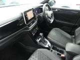 Volkswagen T-Roc Photo 21