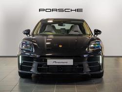 PORSCHE Panamera Photo 4