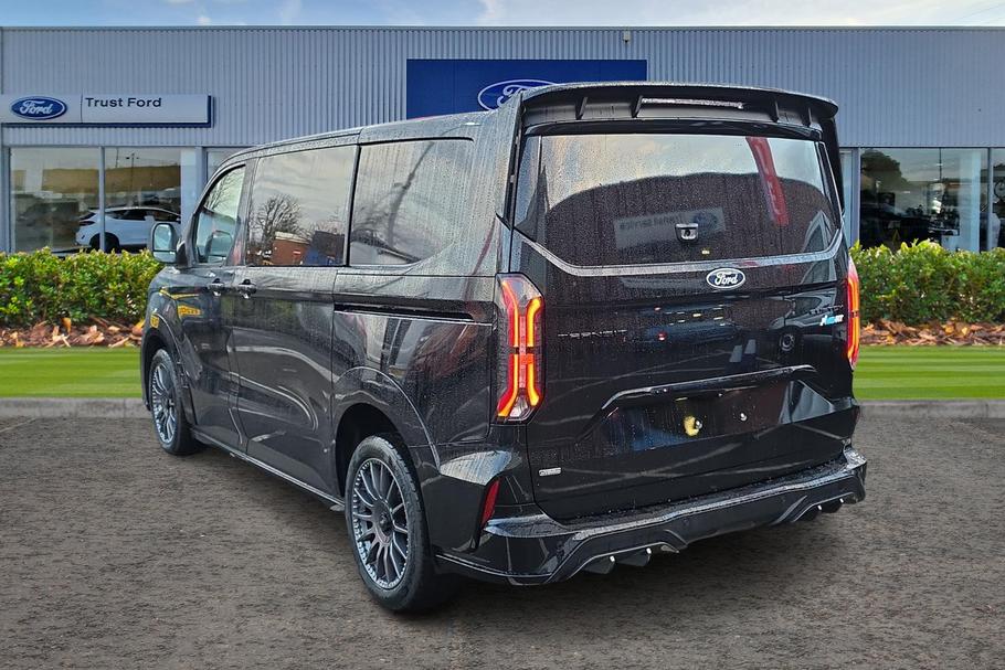 Used Ford TRANSIT CUSTOM L1DCIVMSRT17 1