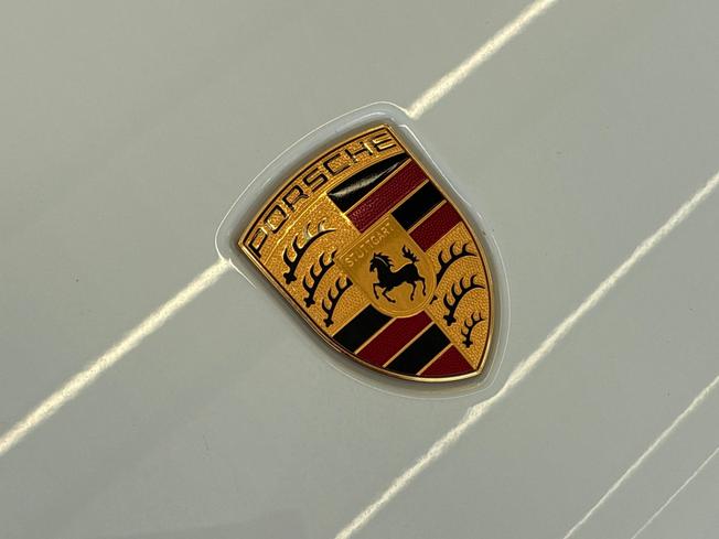 PORSCHE Macan Photo 38