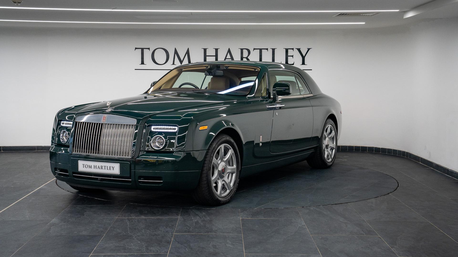 Rolls-Royce Phantom Photo b9fd7444-96cd-4430-b37c-6f4488612e9e.jpg