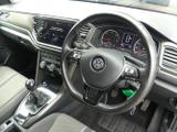 Volkswagen T-Roc Photo 10