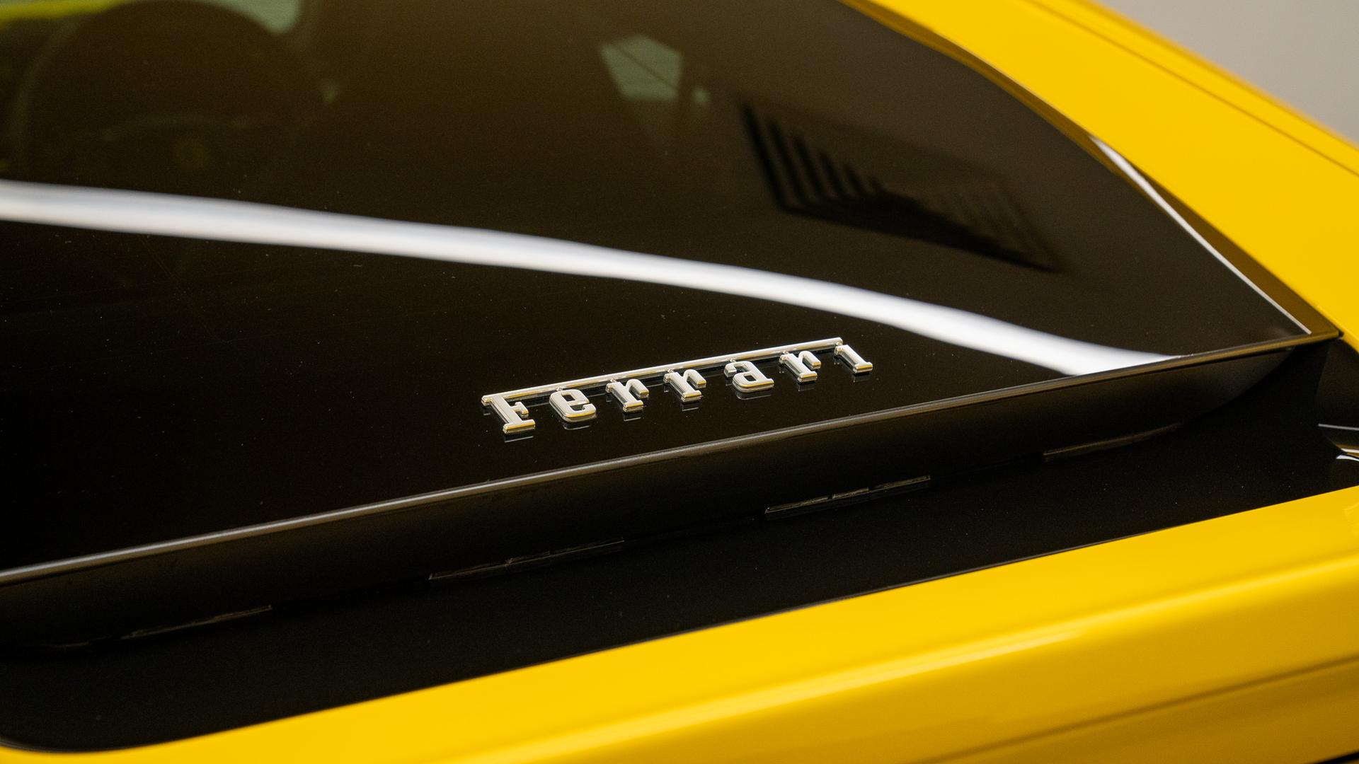 Ferrari 812 Photo ba1c2699-d07c-46e8-a40d-9fd2799f2823.jpg