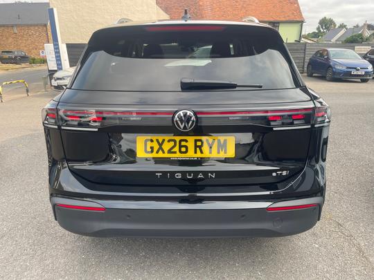Volkswagen Tiguan Photo ba220ef3-5e72-4a70-9334-2ab882a17494.jpg
