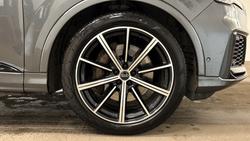 Audi Q7 Photo 5