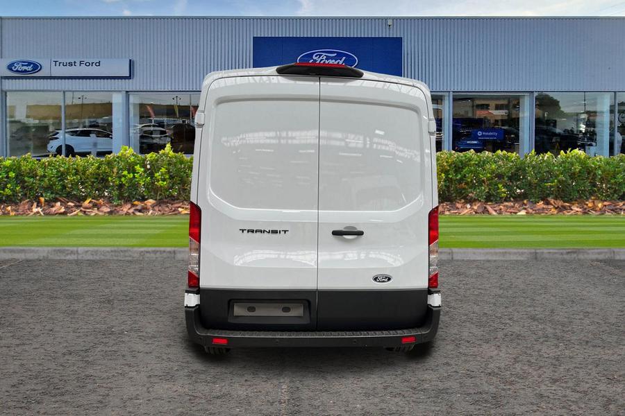 Ford TRANSIT Photo ba2e7d92-b35a-4f7c-b804-9aecf2632670.jpg