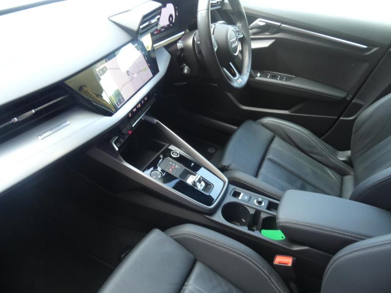 Audi A3 Photo ba41855b-7a10-499b-b52f-3ac2abca31f3.jpg
