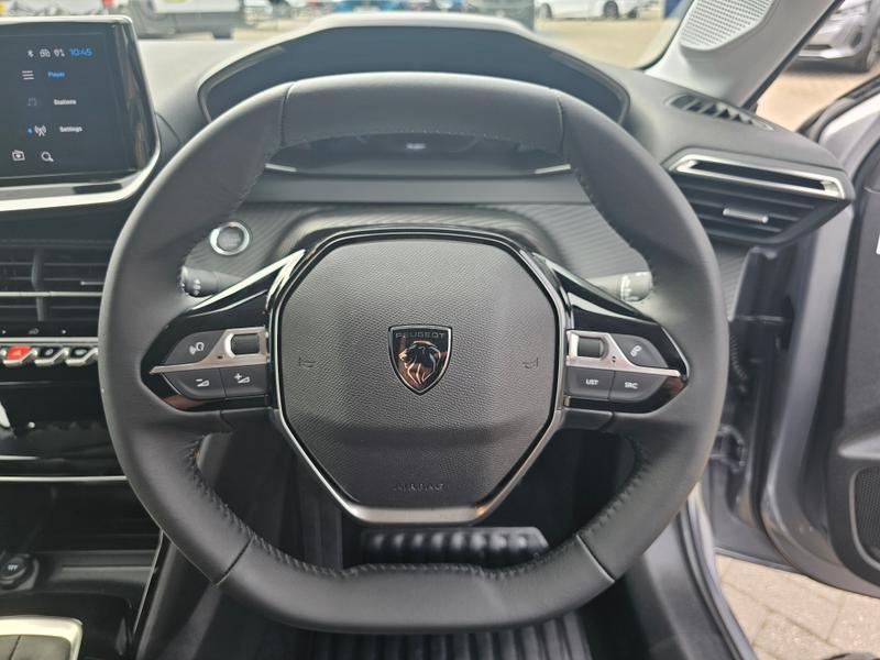 2025 25 PEUGEOT 208