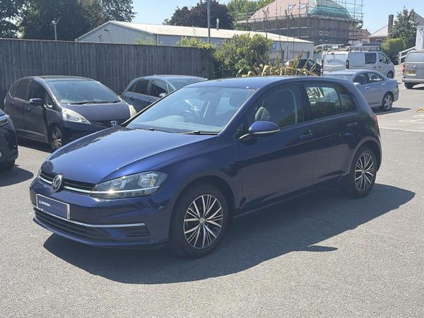 Volkswagen Golf Photo 3