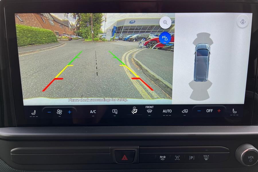 Ford E-TRANSIT CUSTOM Photo ba5c120a-3c34-432e-afc0-801516876311.jpg