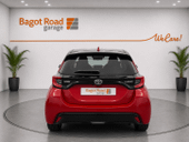 Toyota Yaris Photo 3