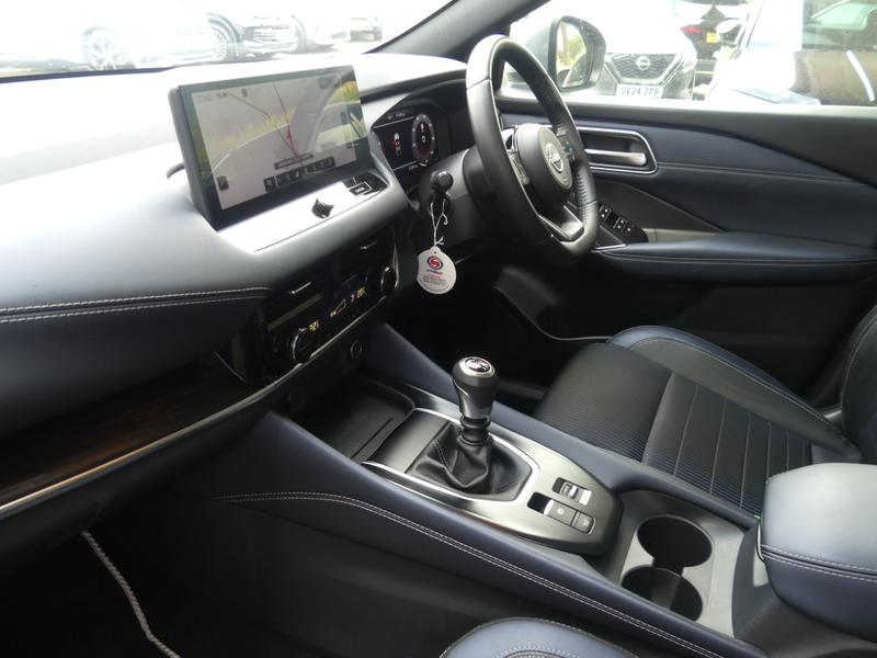Nissan Qashqai Photo ba82248f-e1b7-4e99-816f-998e1d96eb82.jpg