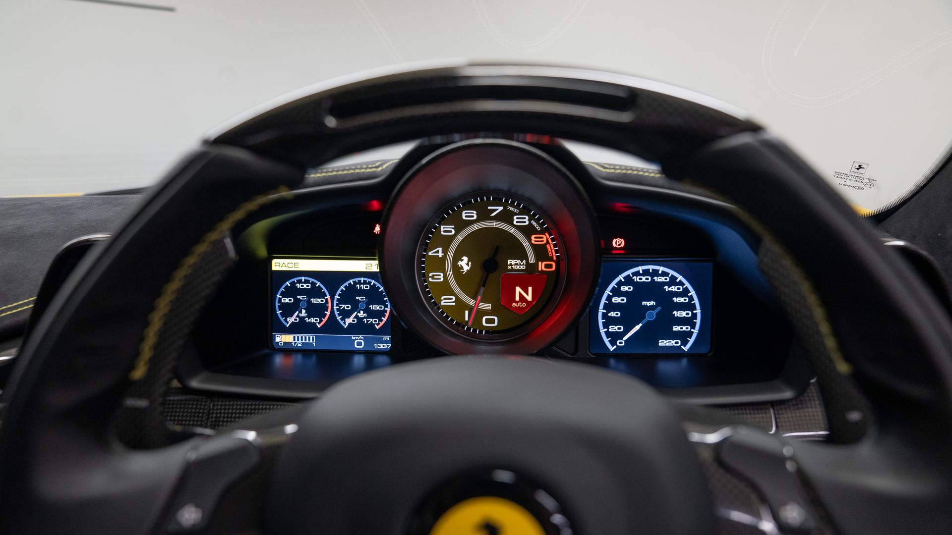 Ferrari 458 Photo ba82fdb3-92ac-418f-886d-26eb98795b91.jpg