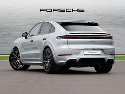 PORSCHE Cayenne Photo 2