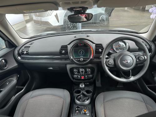 MINI Clubman Photo ba904092-3cfe-4eb8-ac22-376b336b94d3.jpeg