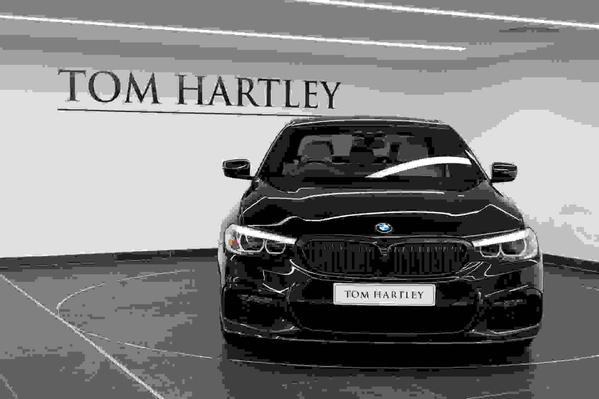 BMW 5 SERIES Photo ba947120-46a8-4b60-a543-41dac0e663be.jpg
