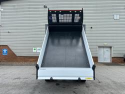 Ford Transit Photo 1