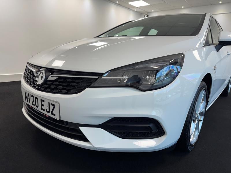 Vauxhall Astra Photo baa561d8-62c4-4fa3-9649-1d8e76a1914f.jpg