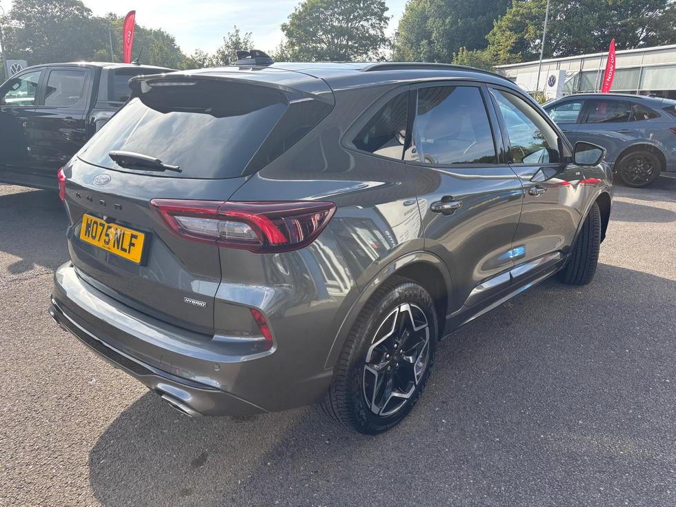 Ford Kuga Photo baab2d01-a581-4bd0-a423-06bb002e358d.JPG