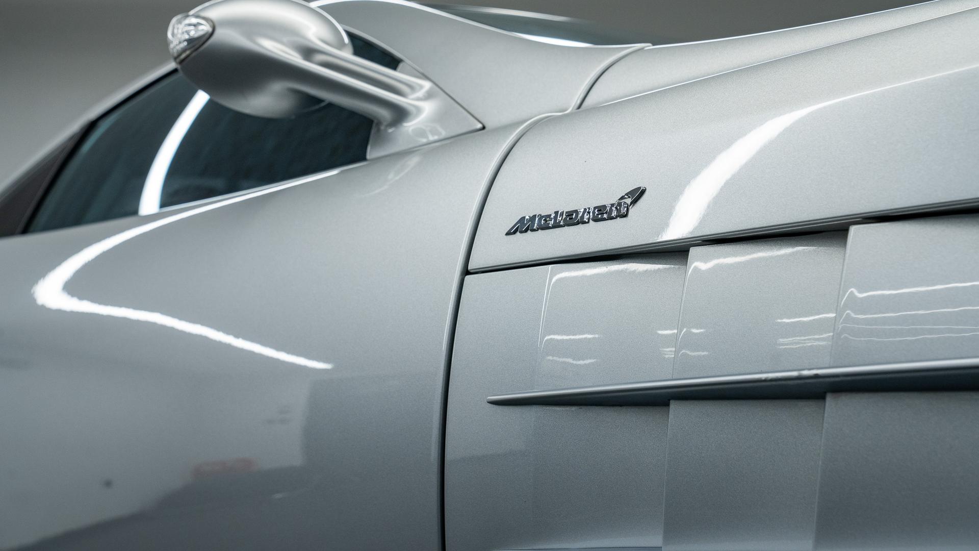 Mercedes-Benz McLaren Photo bab1be1b-ddbc-4579-b017-8f57c4928b00.jpg