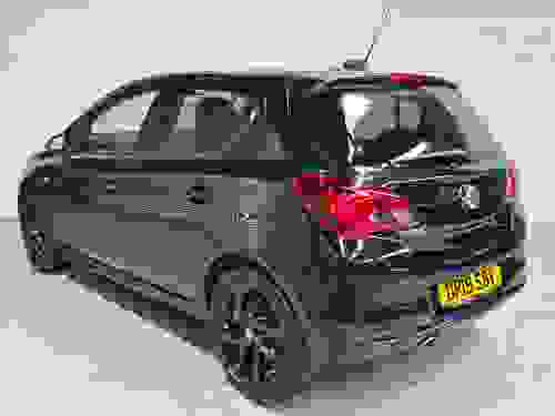 Vauxhall CORSA Photo baca1c7e-a5bb-4b74-a26a-e16be2c5411f.jpg