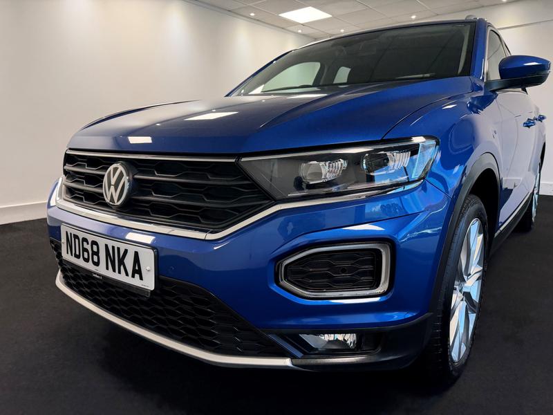 Volkswagen T-Roc Photo bad4775d-b4c2-4312-a049-7e96f085aa4a.jpg