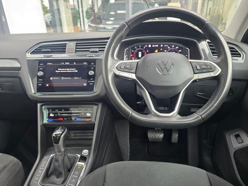 Volkswagen Tiguan Photo bafa572f-454d-4aa4-bba3-e900f4556f7c.jpg