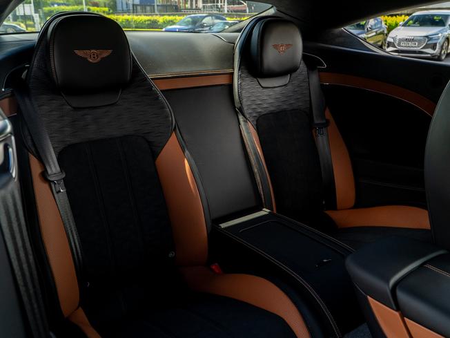 BENTLEY Continental GT Photo 22