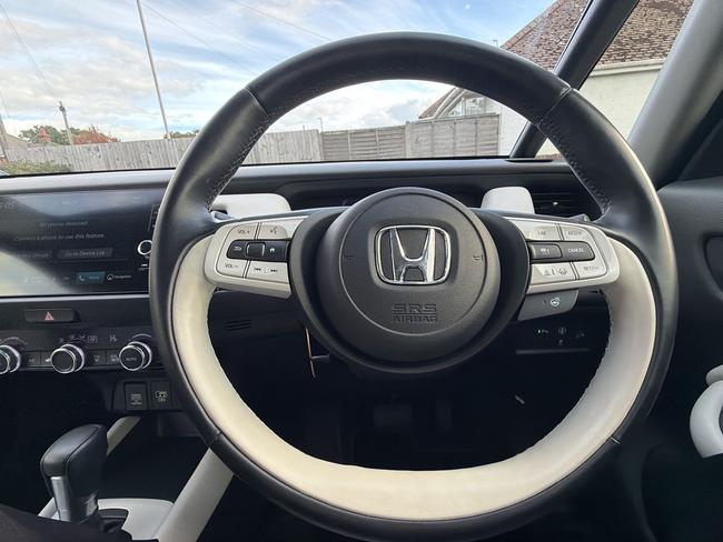 Honda Jazz Photo bb1ccf6d-b52d-4c14-990d-22d7d8c872ce.jpg
