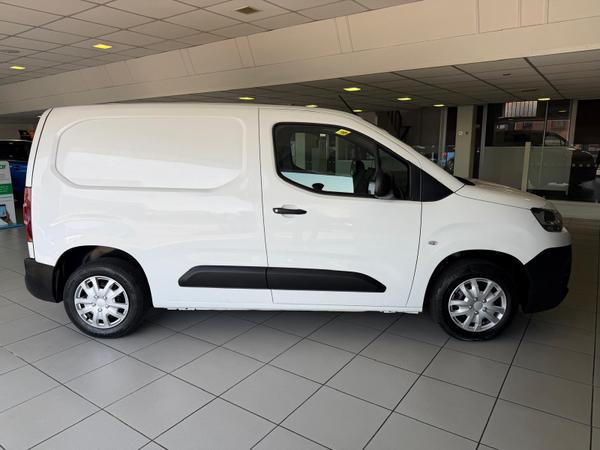 Used Citroen Berlingo MJ71WDR 4