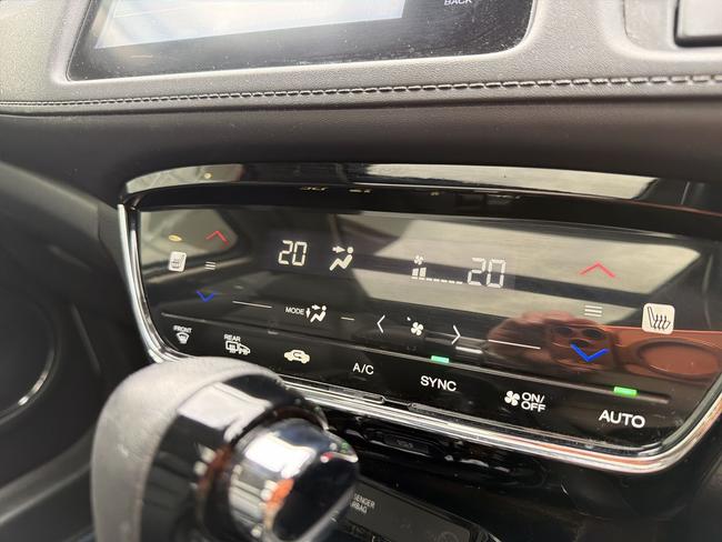 Honda HR-V Photo bb556c6d-25e8-4467-9995-eb1dbfe7389c.jpg