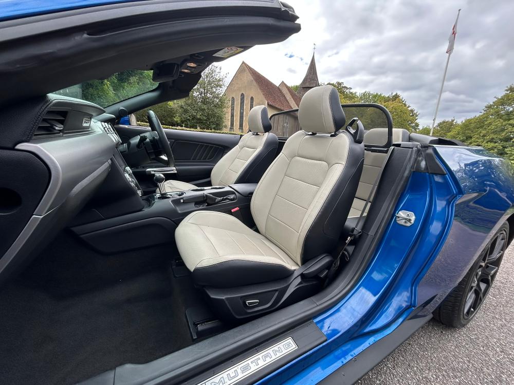 Used Ford Mustang AF18AGZ 26