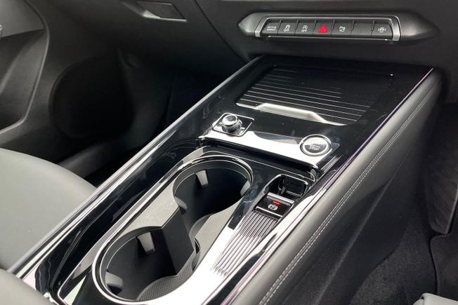 Audi Q3 Photo 24