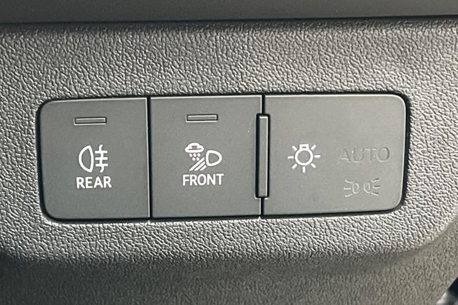 Audi Q3 Photo 25